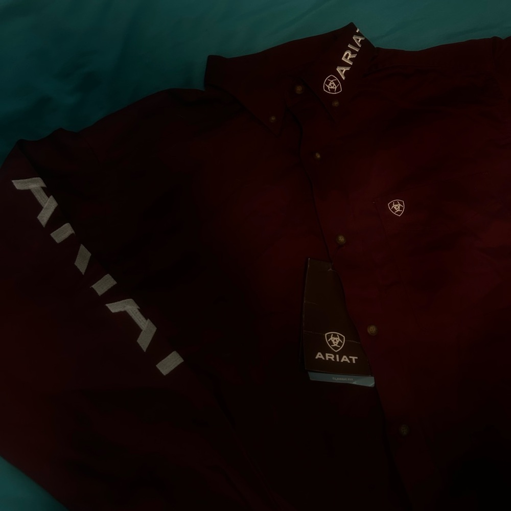 Ariat Men's Deep Burgundy Button Up